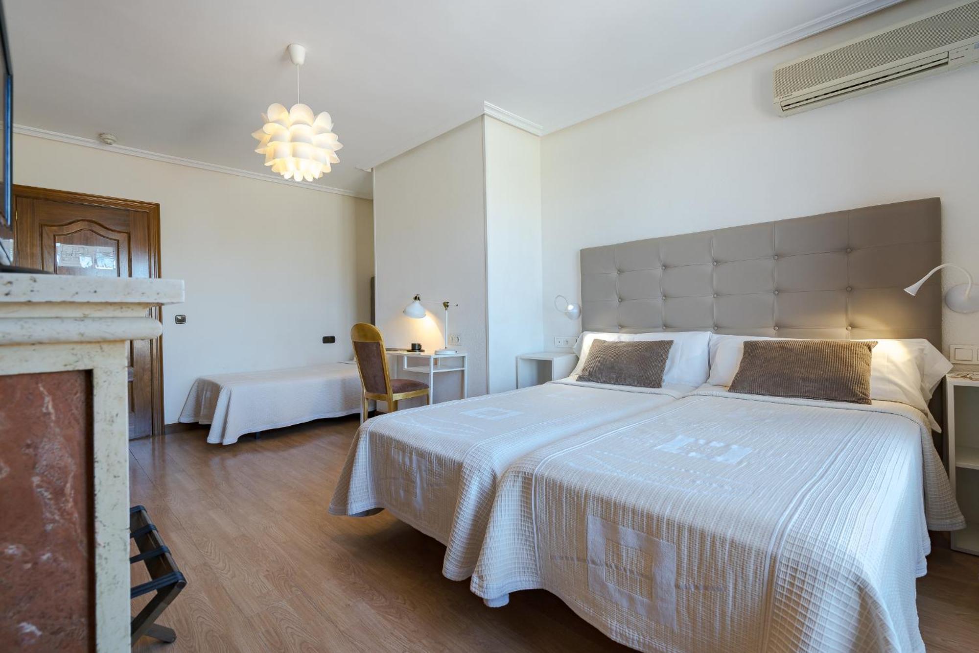 Hotel Eurowest Саламанка Екстериор снимка